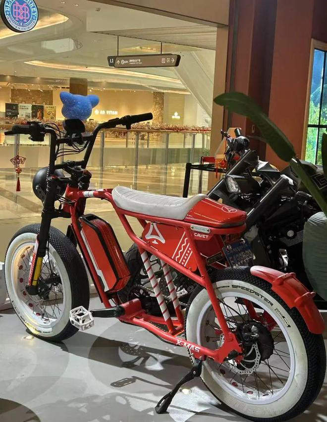 北外灘再添潮店！來(lái)感受“機(jī)車騎士”的速度和激情～(圖5)